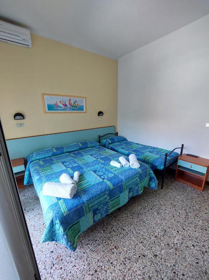 B&B Hotel Villa Nora Bellaria-Igea Marina Chambre photo